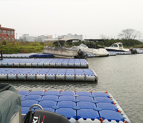 吹塑机水上浮桶 吹塑机水上浮桶